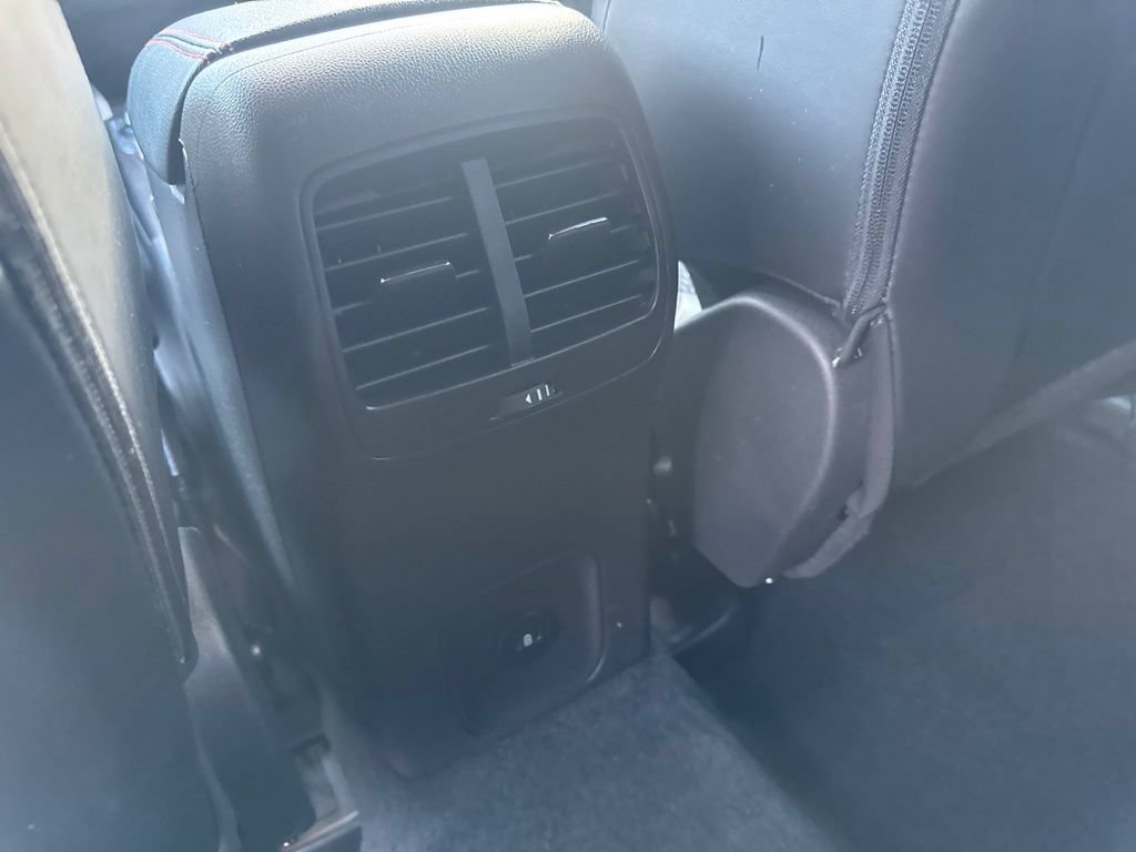 Certified 2025 Ford Escape ST-Line Select AWD/4WD image 31