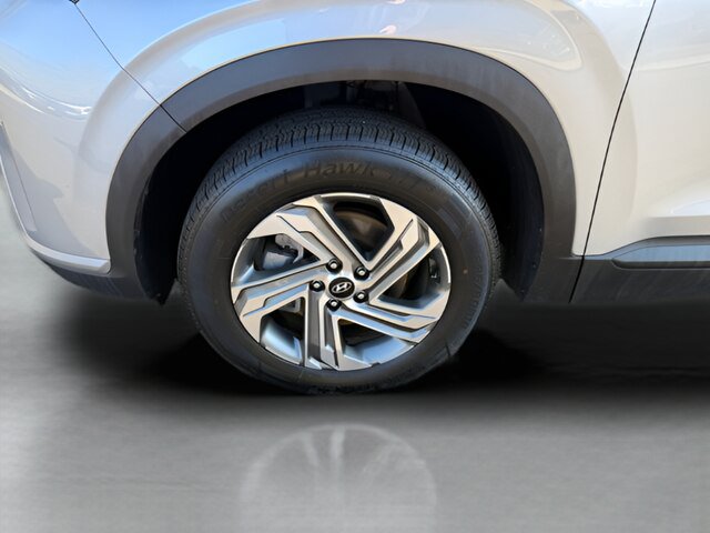 Used 2023 Hyundai Santa Fe SEL AWD/4WD image 25