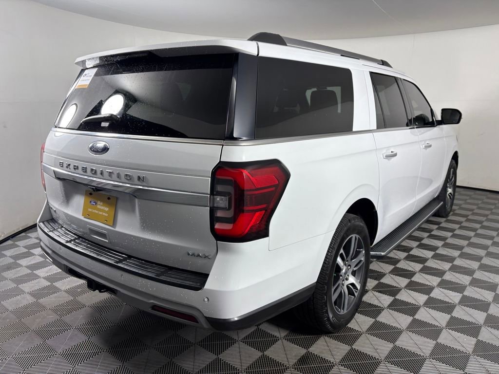 Certified 2022 Ford Expedition Max Limited image 5