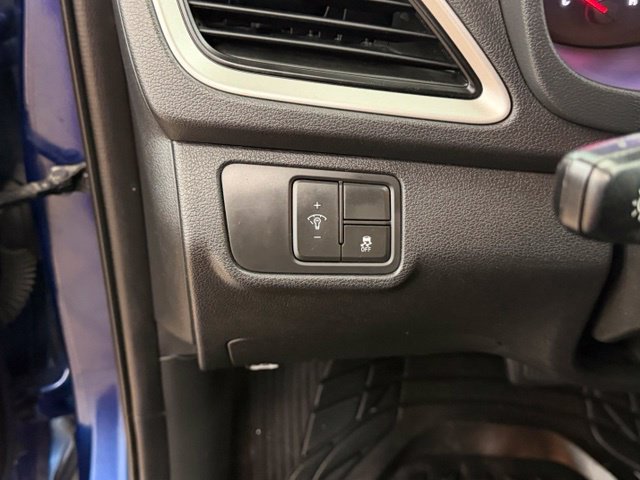 Used 2021 Hyundai Accent SE FWD image 22