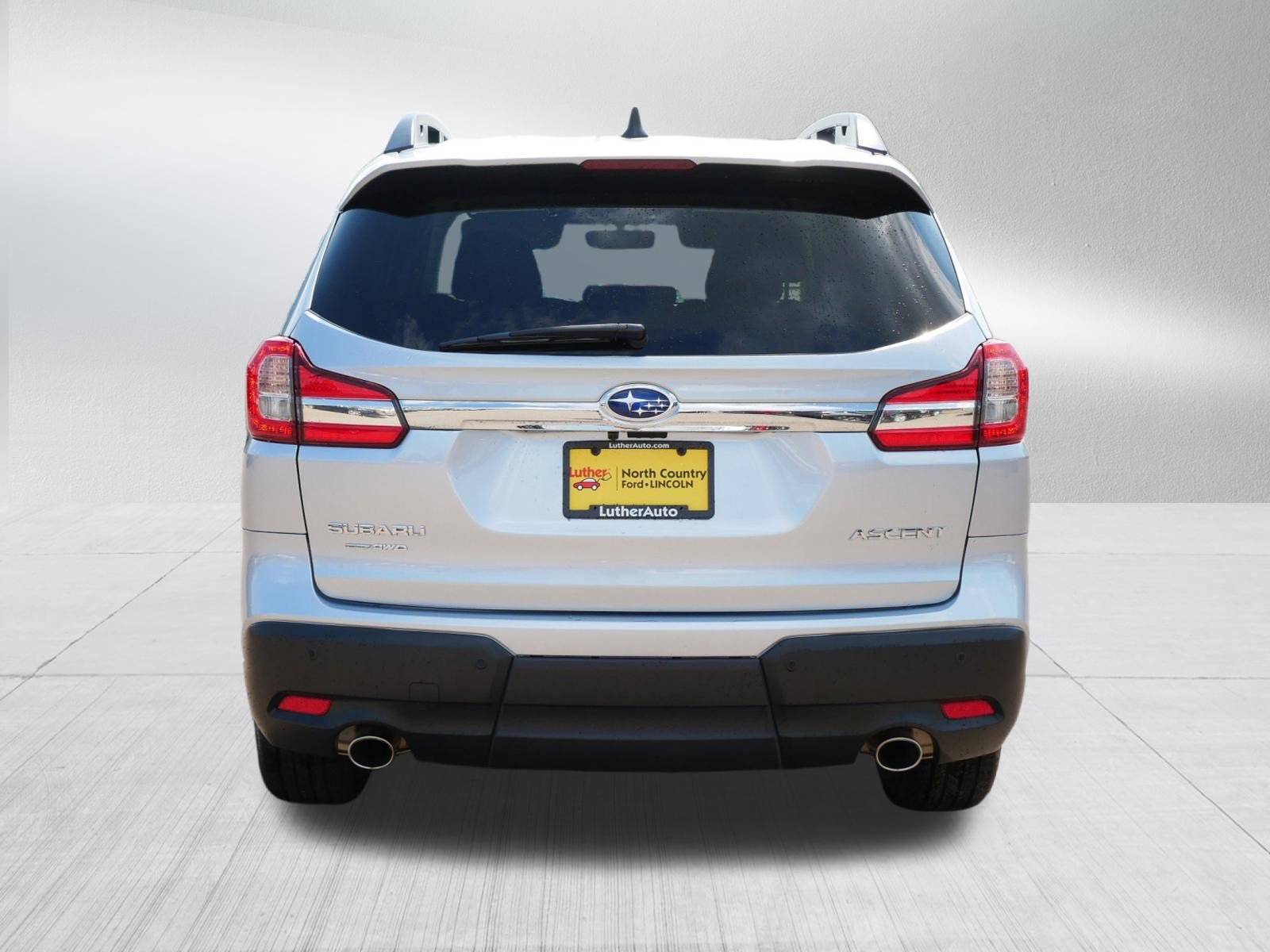 Used 2022 Subaru Ascent Premium w/ Convenience Package image 4