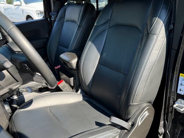 Used 2019 Jeep Wrangler Unlimited Sport S AWD/4WD image 9
