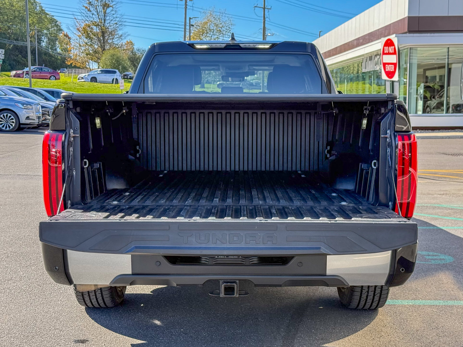 Used 2023 Toyota Tundra Limited w/ Power Package AWD/4WD image 13