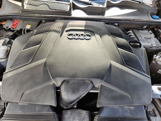 Used 2019 Audi Q8 Premium Plus w/ Premium Plus AWD/4WD image 30