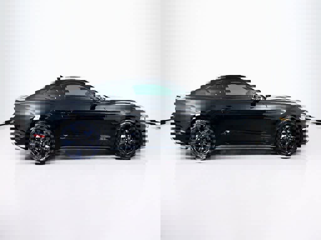 Certified 2022 Ford Mustang Coupe w/ Black Accent Package image 6