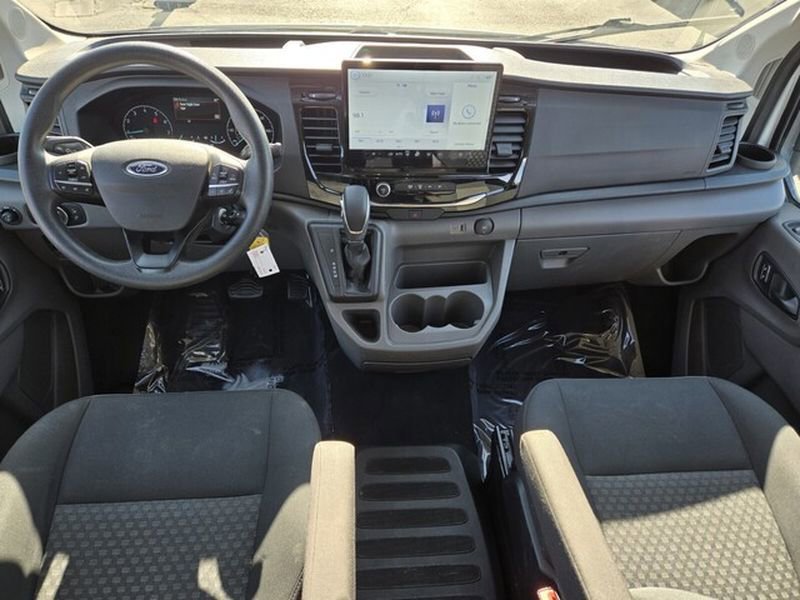 Certified 2023 Ford Transit 350 XLT RWD image 21