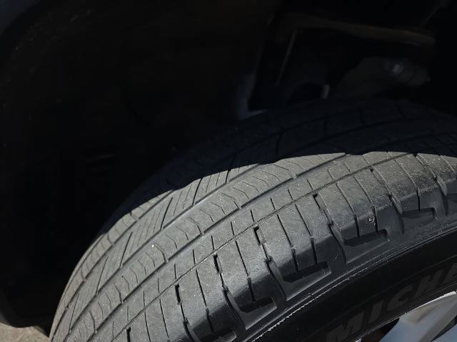 Used 2023 Jeep Grand Cherokee Limited AWD/4WD image 38