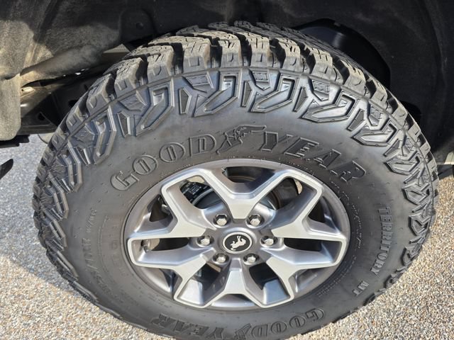 Certified 2025 Ford Bronco Badlands AWD/4WD image 9