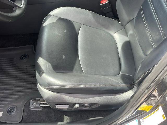 Used 2019 Toyota RAV4 XLE Premium w/ Cold Weather Package AWD/4WD image 27