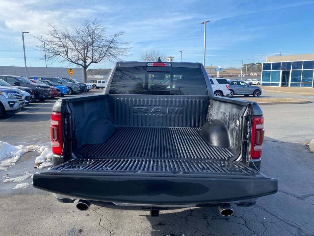 Used 2020 RAM 1500 Laramie AWD/4WD image 9