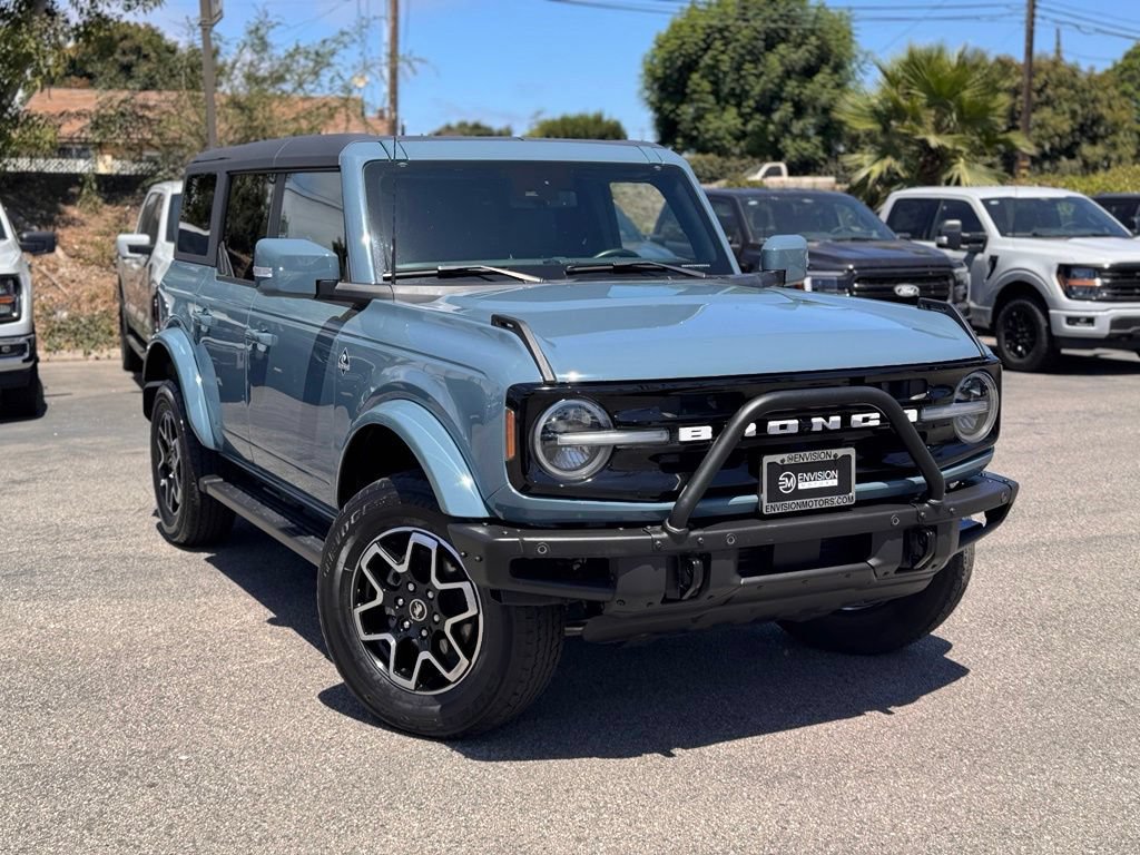 Certified 2023 Ford Bronco Outer Banks AWD/4WD image 2