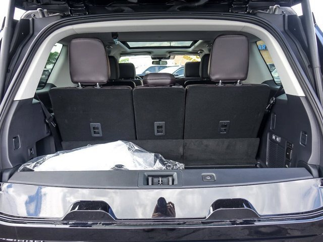Certified 2025 Ford Expedition Platinum w/ Platinum Ultimate Package AWD/4WD image 30