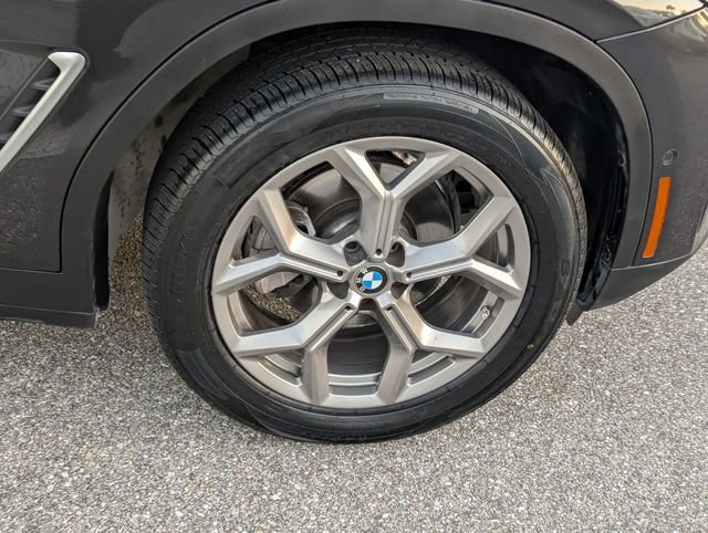 Used 2024 BMW X3 sDrive30i w/ Convenience Package RWD image 17