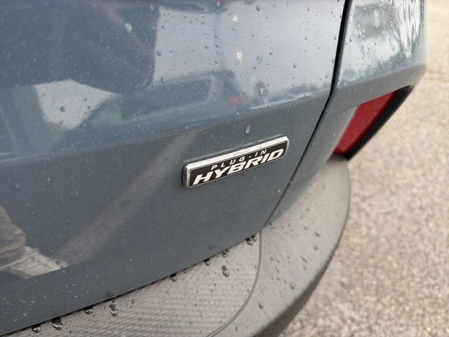 Certified 2023 Ford Escape SE w/ Class II Trailer Tow Package image 10