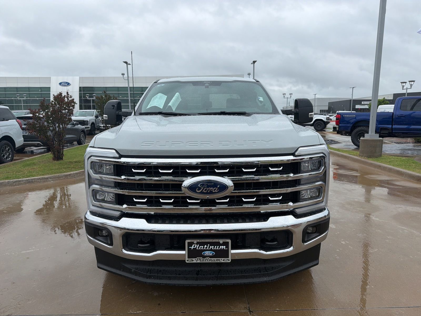 Certified 2025 Ford F250 Lariat w/ FX4 Off-Road Package image 8