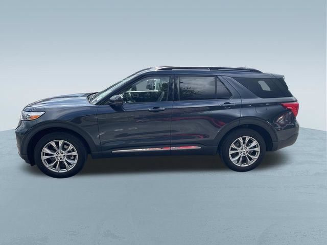Certified 2024 Ford Explorer XLT w/ Equipment Group 202A AWD/4WD image 8