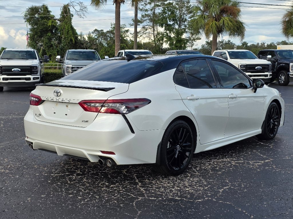 Used 2023 Toyota Camry XSE FWD image 7