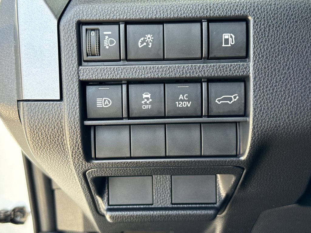 Used 2025 Toyota 4Runner TRD Off-Road Premium AWD/4WD image 14
