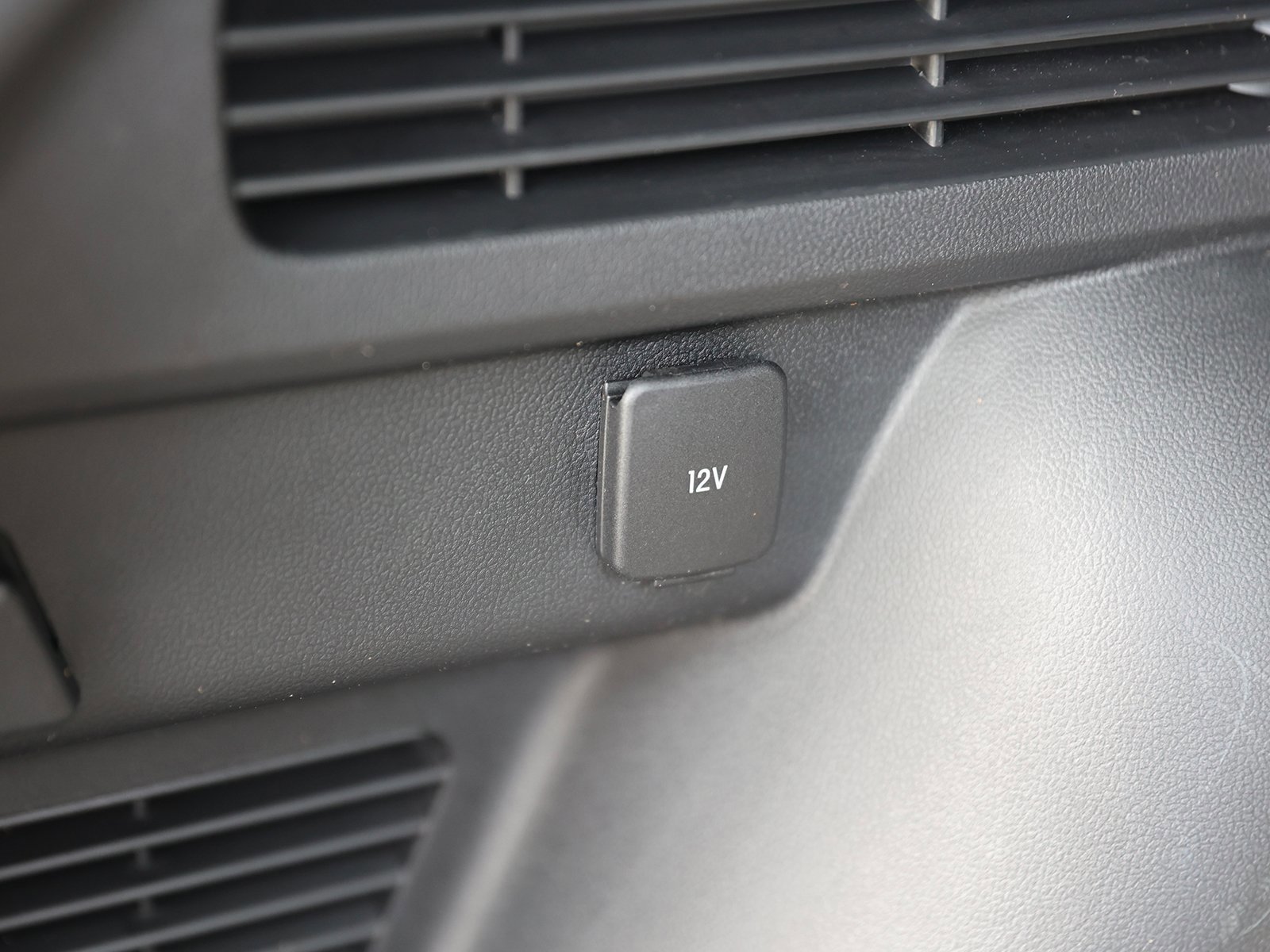 Certified 2022 Ford Escape SE w/ Convenience Package image 14