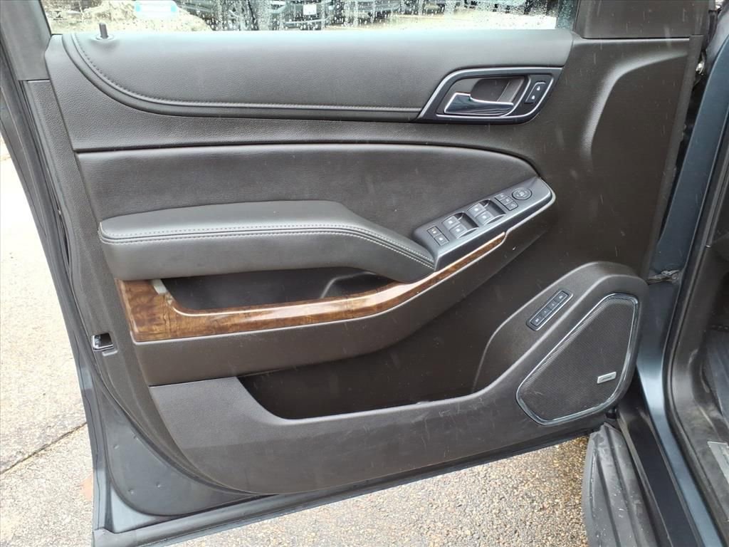 Used 2020 Chevrolet Tahoe LT image 23