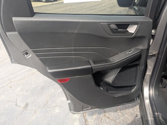 Certified 2025 Ford Escape Active w/ Cold Weather Package FWD image 26