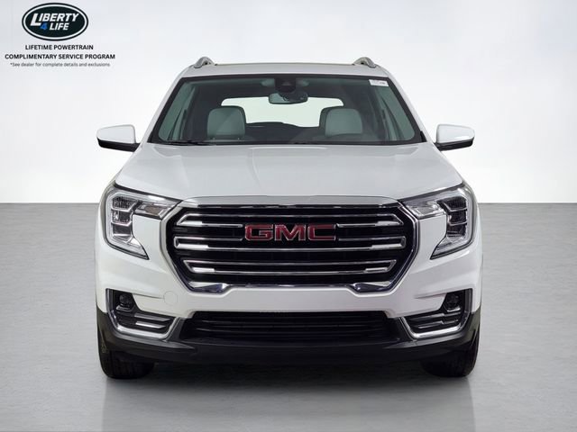 Used 2022 GMC Terrain SLT w/ Infotainment Package II AWD/4WD image 8