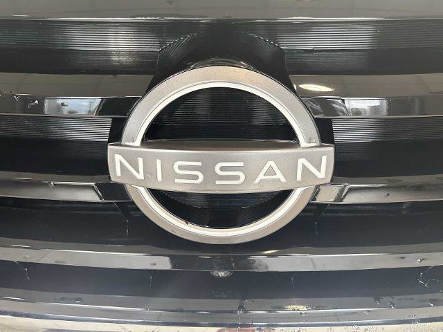 Used 2023 Nissan Pathfinder Platinum AWD/4WD image 29