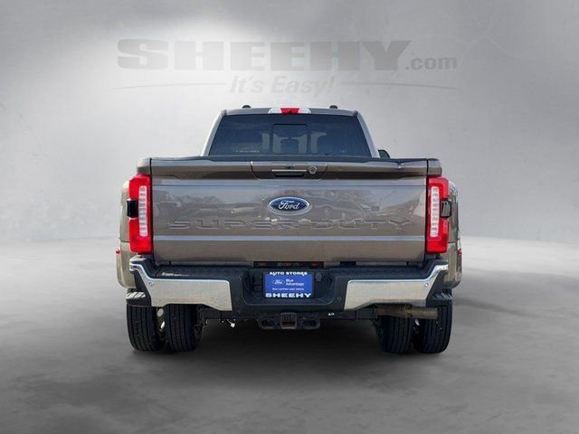 Certified 2023 Ford F450 Lariat w/ Lariat Ultimate Package AWD/4WD image 15