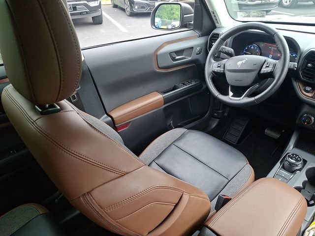 Certified 2023 Ford Bronco Sport Outer Banks AWD/4WD image 17
