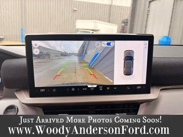 Certified 2025 Ford Explorer Active w/ Active Comfort Package RWD image 12