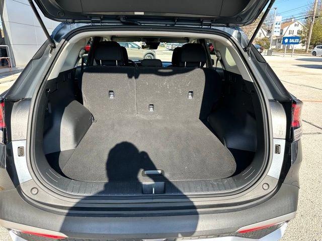 Used 2023 Kia Sportage LX image 30