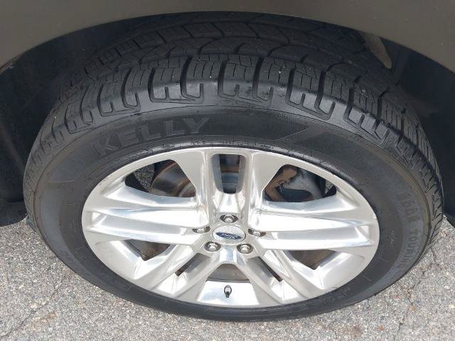 Certified 2017 Ford Explorer Limited w/ Equipment Group 301A FWD image 13