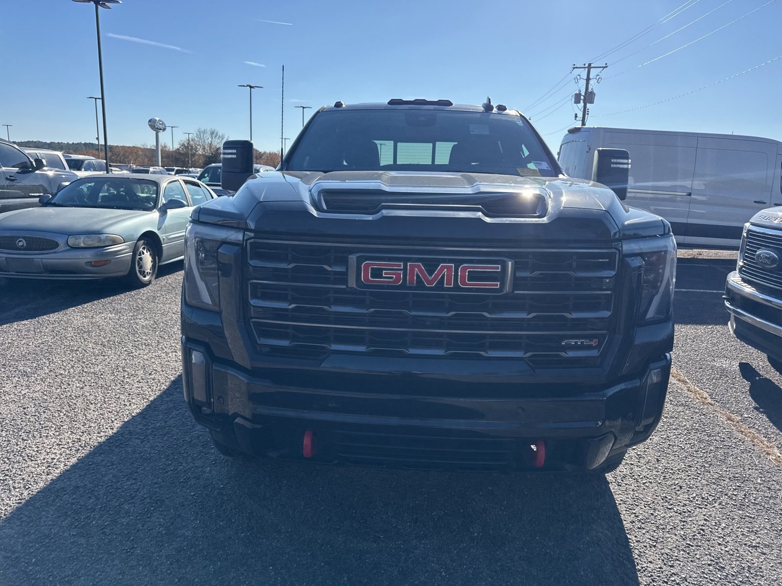 Used 2024 GMC Sierra 2500 AT4 w/ AT4 Premium Plus Package image 8