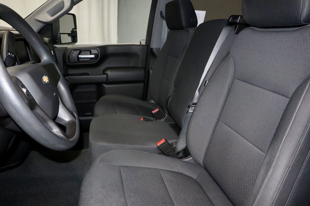 Used 2020 Chevrolet Silverado 1500 Custom w/ Custom Value Package image 23