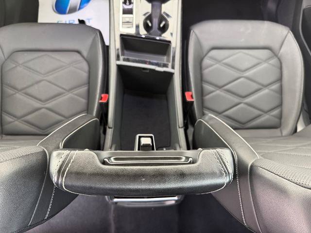 Used 2024 Volkswagen Atlas SE FWD image 17