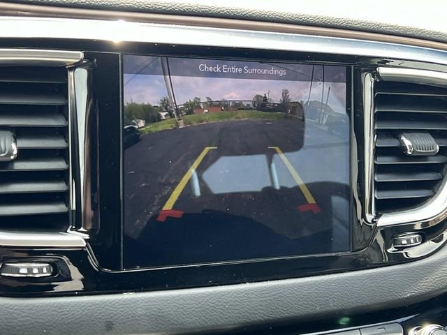 Used 2019 Chrysler Pacifica Touring-L Plus FWD image 27