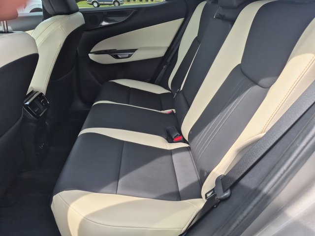 Used 2024 Lexus NX 250 FWD w/ Towing Package (2000 Lbs) image 28