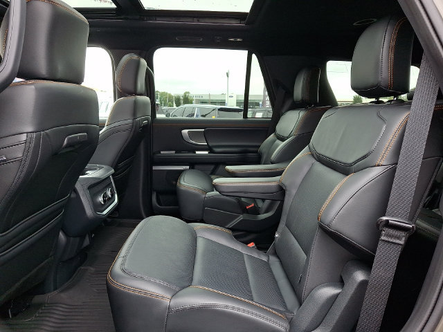 Certified 2025 Ford Expedition Tremor AWD/4WD image 10