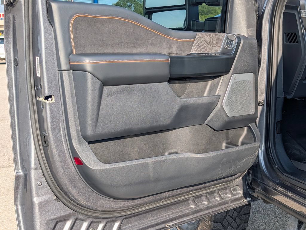 Certified 2024 Ford F250 Platinum w/ Tremor Off-Road Package AWD/4WD image 24