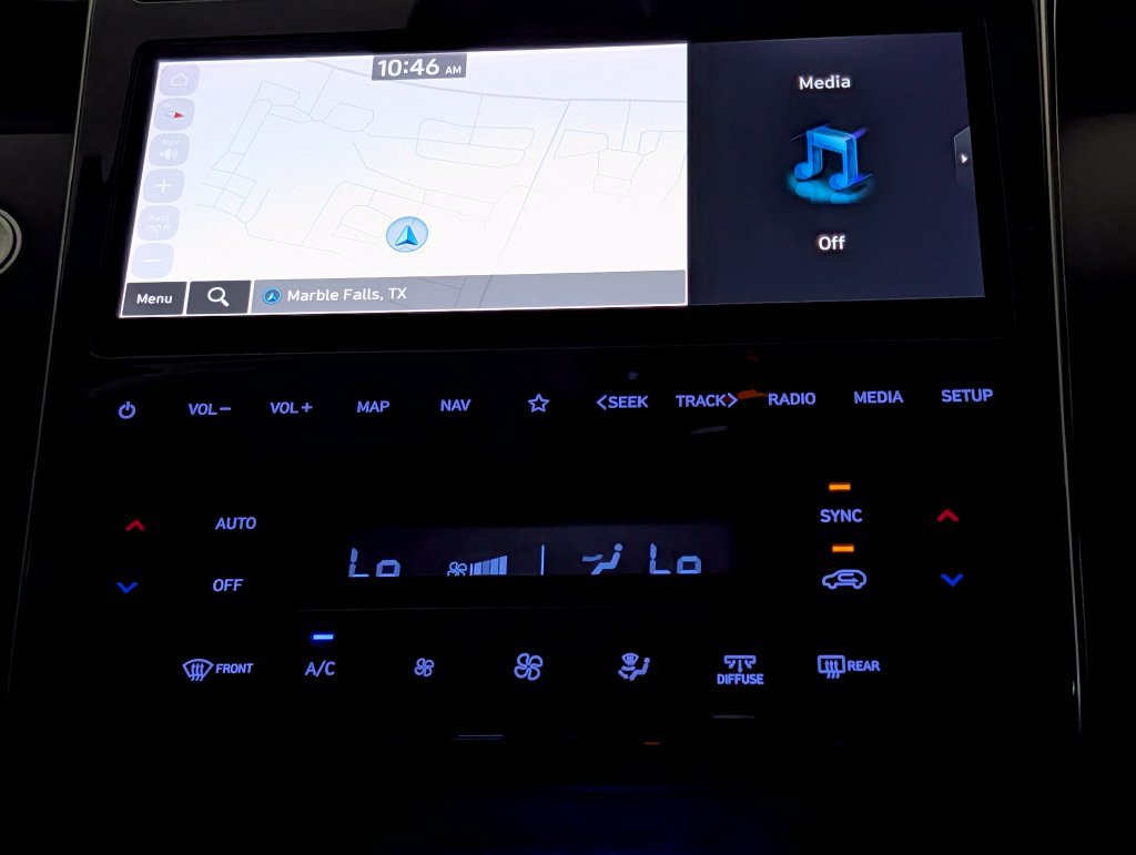 Used 2023 Hyundai Tucson Limited FWD image 17