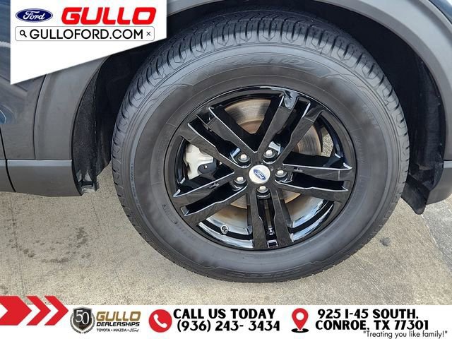 Certified 2023 Ford Explorer XLT w/ Equipment Group 202A RWD image 29