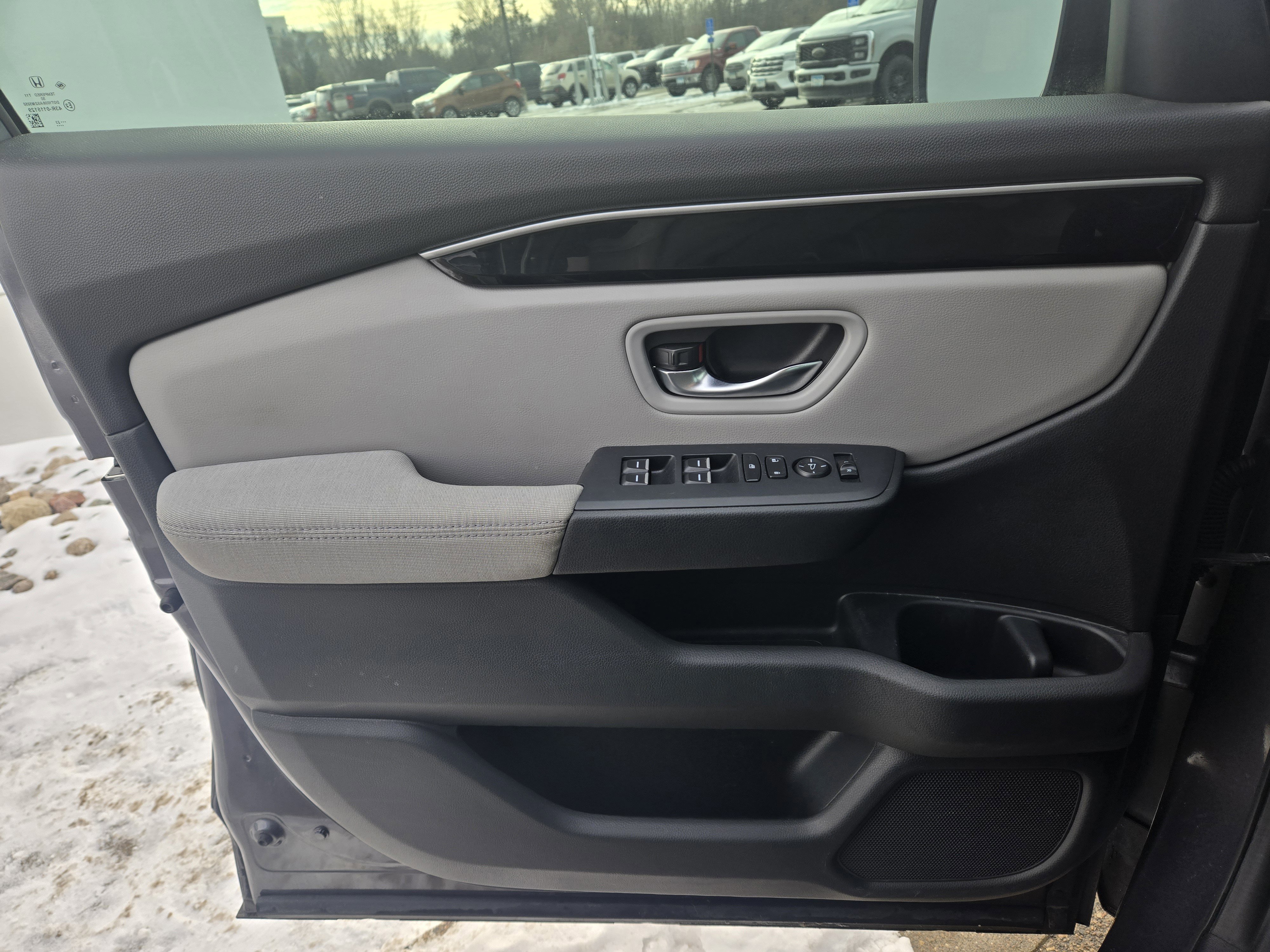 Used 2023 Honda Pilot LX image 21