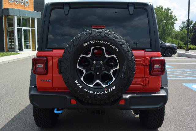 Used 2023 Jeep Wrangler Unlimited Rubicon 4xe w/ Cold Weather Group AWD/4WD image 5