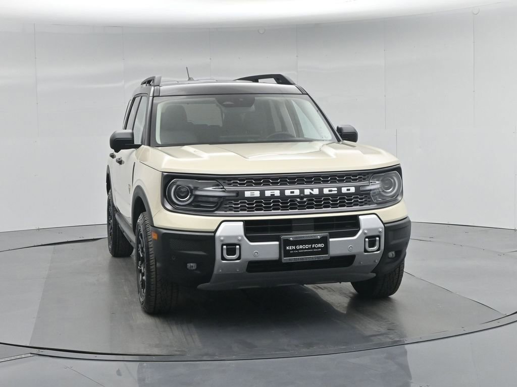 Certified 2025 Ford Bronco Sport Badlands image 6