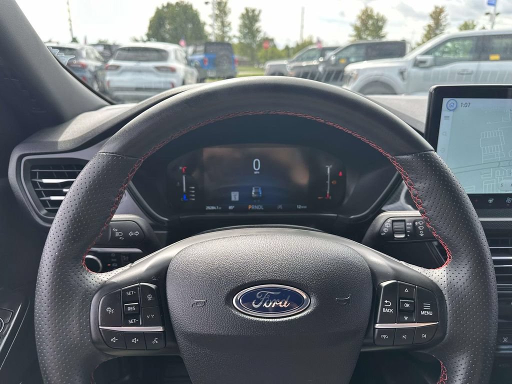 Certified 2024 Ford Escape ST-Line w/ Tech Pack #1 AWD/4WD image 17