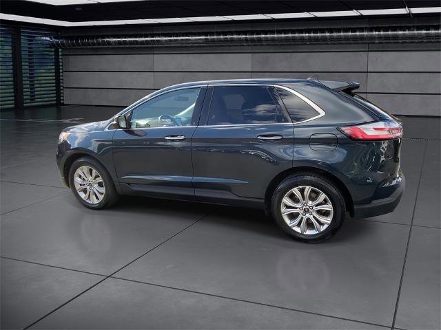 Certified 2024 Ford Edge Titanium image 5