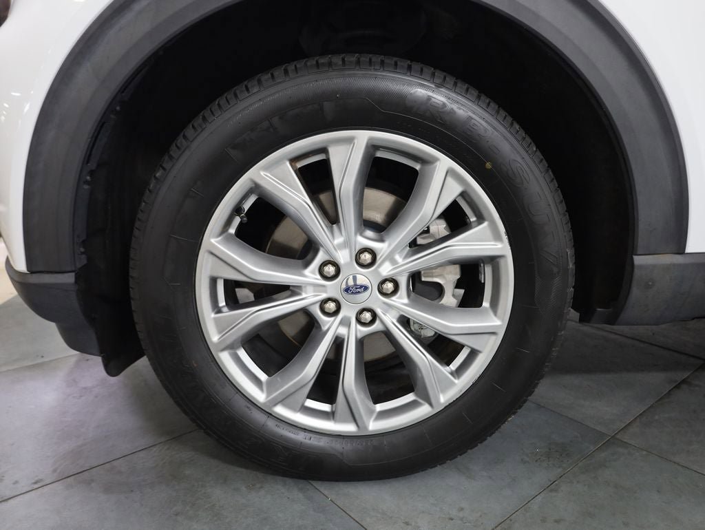 Certified 2021 Ford Explorer Limited w/ Equipment Group 301A AWD/4WD image 37