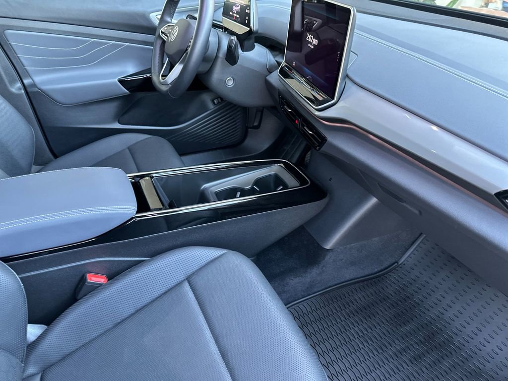 Used 2025 Volkswagen ID.4 Pro S image 16