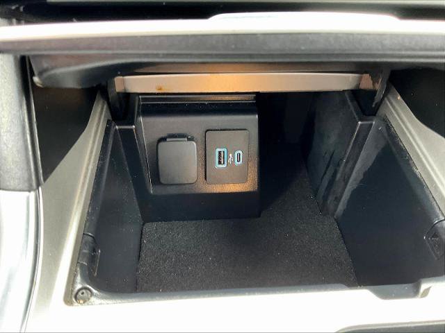 Certified 2023 Ford Explorer Limited AWD/4WD image 18