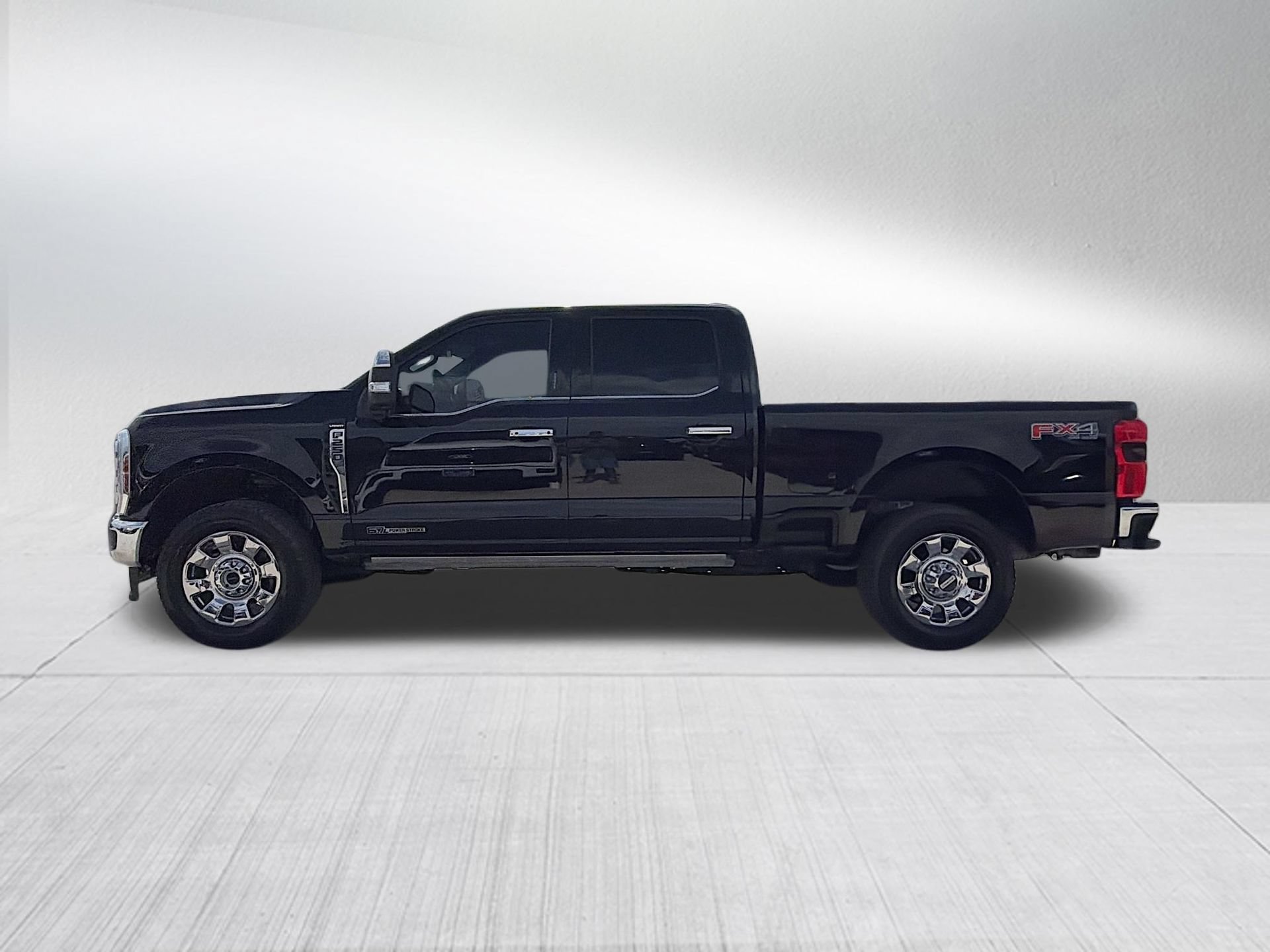 Certified 2024 Ford F250 Lariat w/ Lariat Ultimate Package AWD/4WD image 11